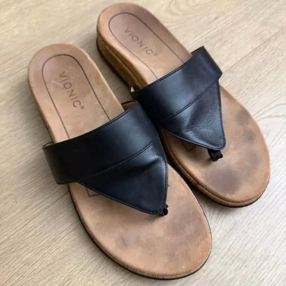 Vionic Jillian Black Leather Sandals size 7 womens